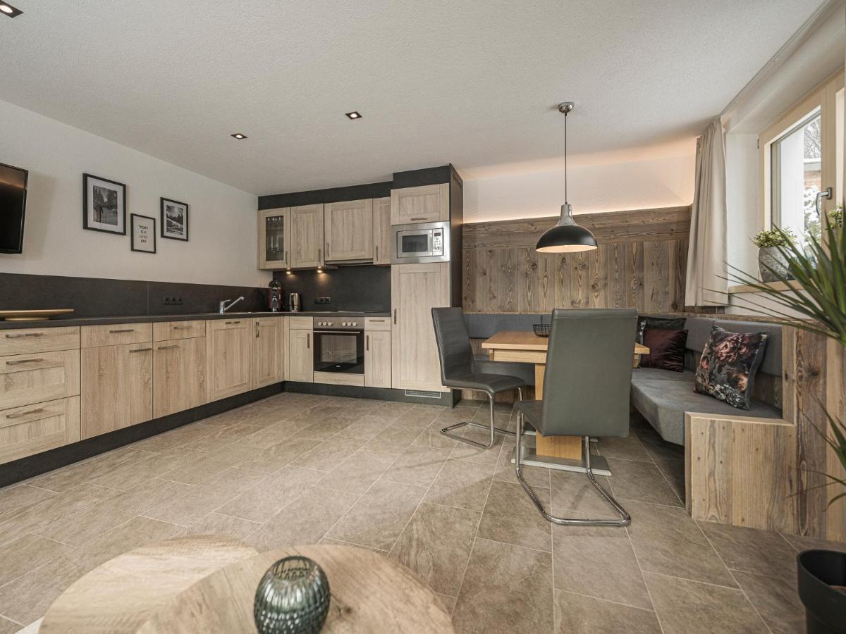 Appartement Christoph Ried im Zillertal Buitenkant foto